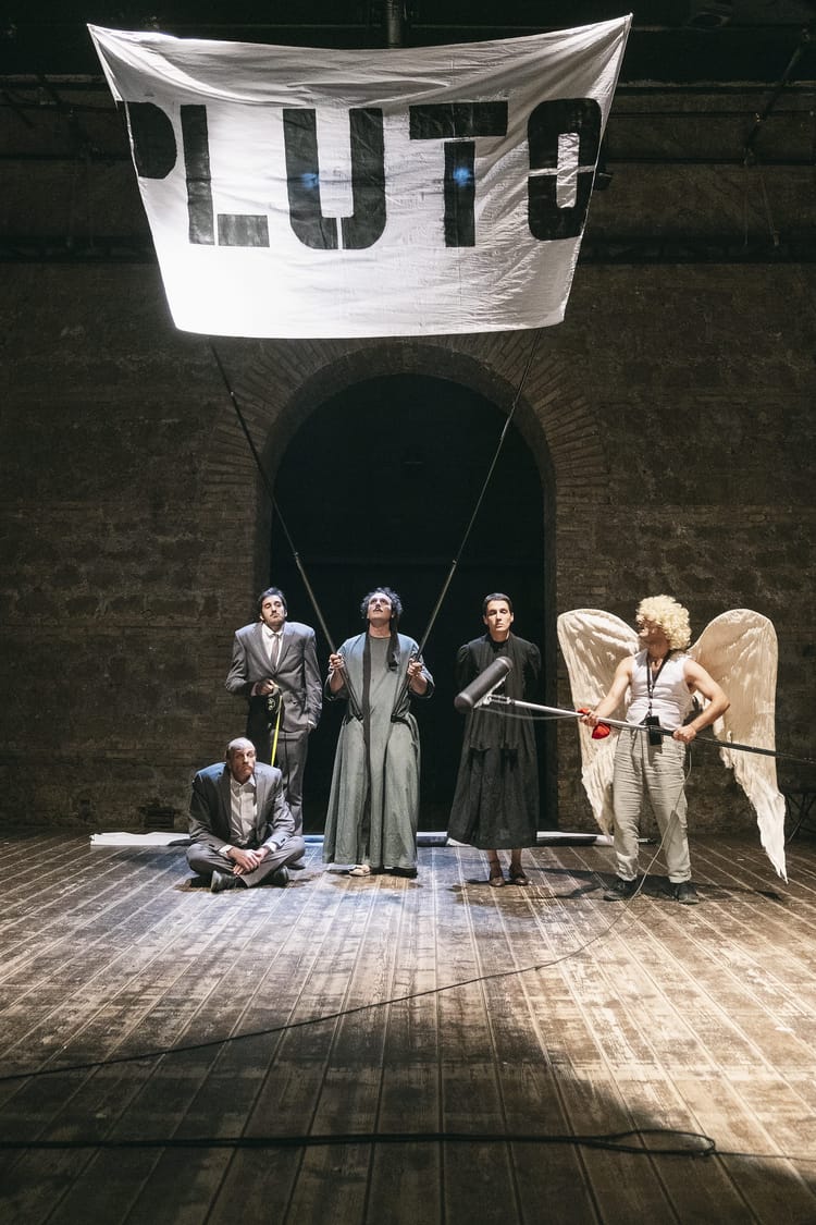 PLUTO O IL DONO DELLA FINE DEL MONDO